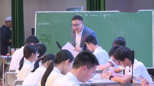 外研版初中英语八上《Module1 How to learn English》北京市-执教老师：周欢-2024年第十六届初中英语课堂教学观摩课