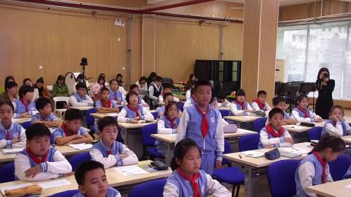 《Sports in North America》北京版五上英语骨干教师展示课视频