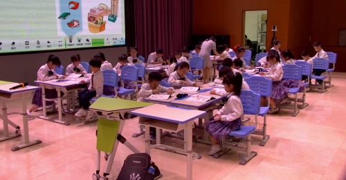 《让我自己来整理》部编版一下道德与法治2025研讨课视频