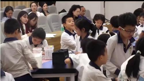 《传统纹样》人教版六上美术传统新韵，纹耀未来-传统纹样之旅展示课视频