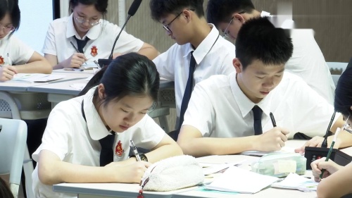 《Unit 1 Food for thought - Using language》2025外研版高一下英语第18届全国青年教师赛课视频