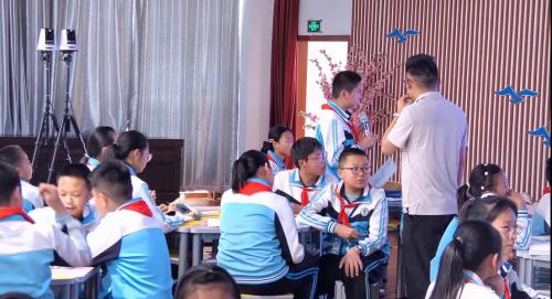 《用正比例解决问题》人教版六下数学新课标理念下的“学为中心”教学改革展示课视频