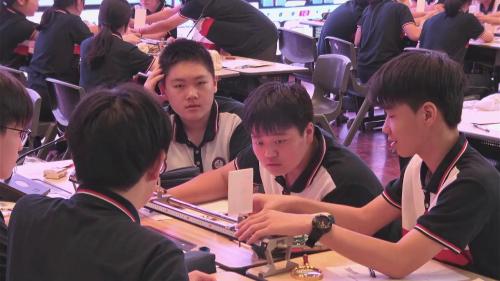 《凸透镜成像》人教版八上物理2024江苏省优质课视频