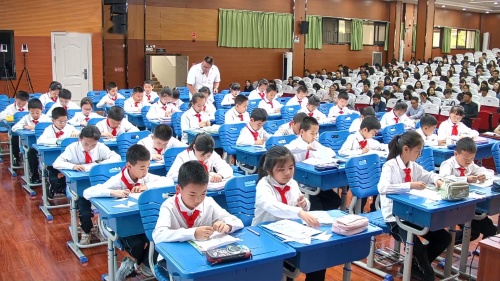 《三角形内角和》人教版四下数学新课标理念下量感专题教学2025研讨课视频