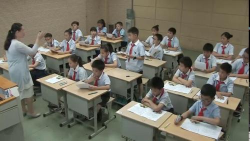 《母鸡》部编版语文四下公开课视频-江姝