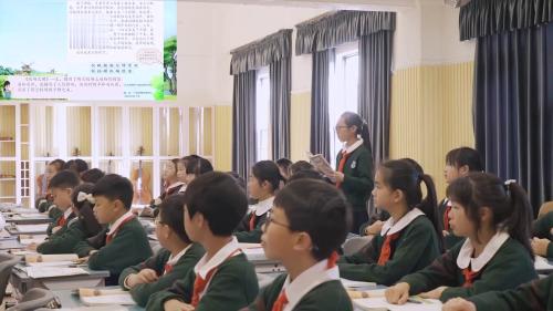 《牧场之国》2025部编版语文五下新课标任务群示范课视频