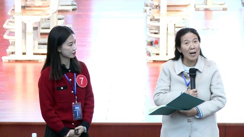 Unit2 Travelling AroundListening and Speaking Travelling Around 人教版必修一高一英语- 云南