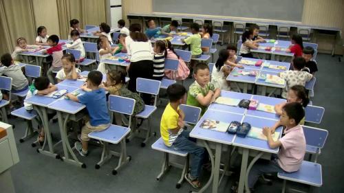 《4.不做“小马虎”》部编版道法一年级下册-李老师-课堂实录