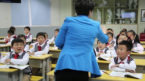 《4.不做“小马虎”》部编版道法一年级下册-赵老师-课堂实录