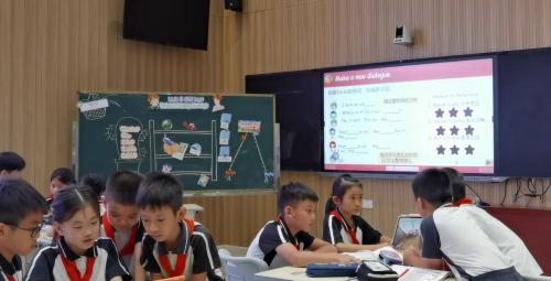 《Unit 5 B Let s talk》2025人教版三下英语展示课视频