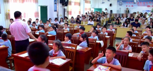 《Unit4 What’s your hobby Lesson 6 Wrap up 》新人教三下英语学好新课标用好2025新教材-教学案例-展示课视频