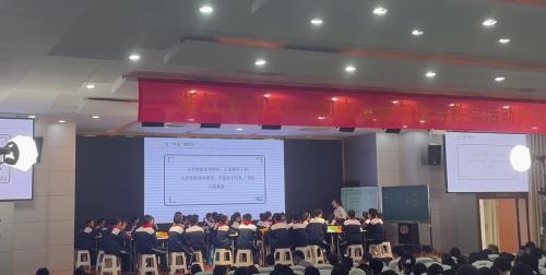 《劳动创造人生价值——让声音被看见》部编版七上道德与法治2025研讨课视频