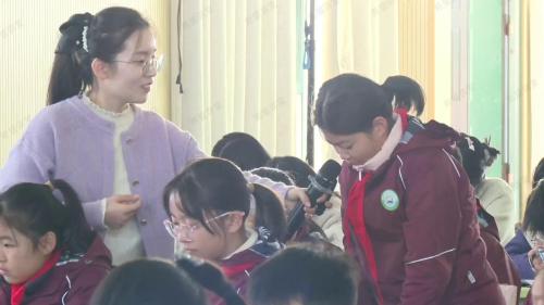 《介绍一种事物》版本五上语文基于教学评一体化的习作讲评课研讨视频