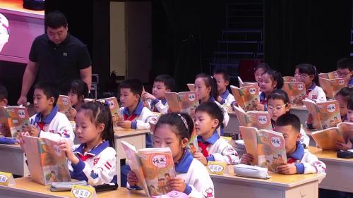 《小狗学叫》部编版语文三年级上册-第五届青年教师观摩课优课视频-天津