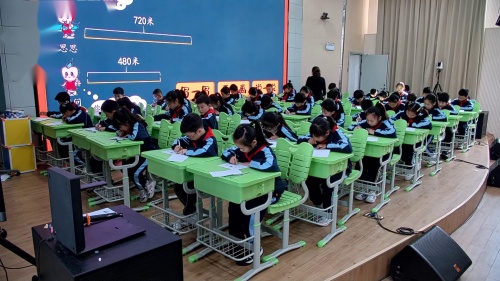 《乘法数量关系》人教版四上数学教学观摩2025研讨课视频