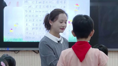 《习作五 我们眼中的缤纷世界》部编版语文三上新课标示范课视频