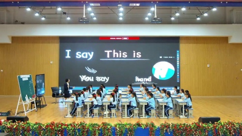 《Unit 2 Diffrent families Part A 》新人教三上英语教材培训活动2025研讨课视频