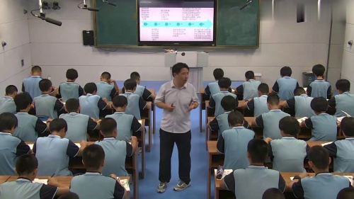 《网络改变世界》2025部编版八上道德与法治赛课视频