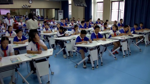 《Unit 1 Friendship -descirb a person》沪教版七上英语青年教师教学能力大赛一等奖视频