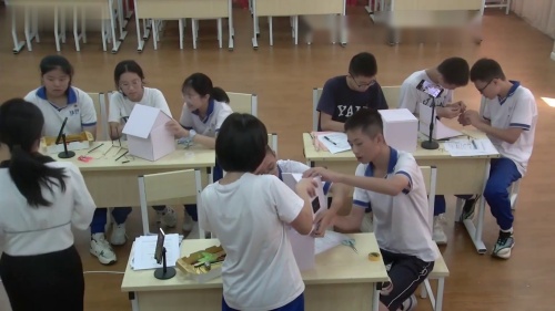 《利用新能源制作一种模型》人教版九年级物理2025研讨课视频