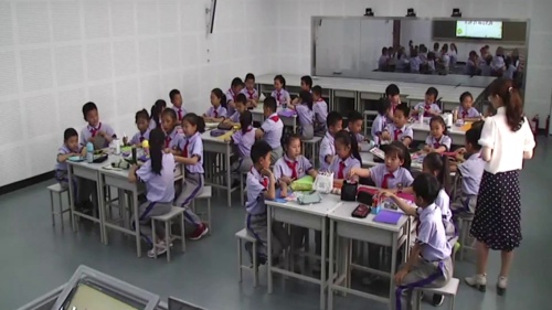 部编版道法三年级上册-吕老师《让我们的学校更美好》教学视频