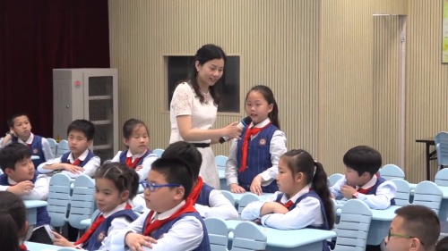 部编版道法三年级上册-黄老师《说说我们的学校》教学视频