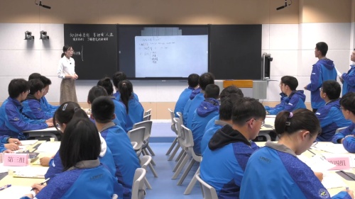 《项目活动 1：了解常见的甜味剂优质鳄科》人教版高中化学优质课比赛一等奖视频