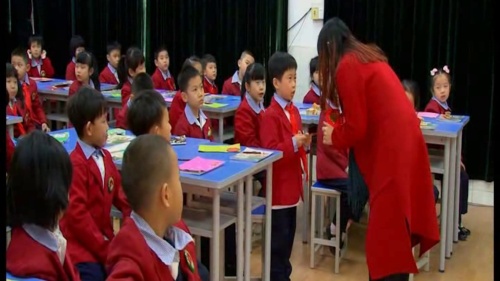 部编版道法一年级上册-陆老师《快乐过新年》优质课教学视频