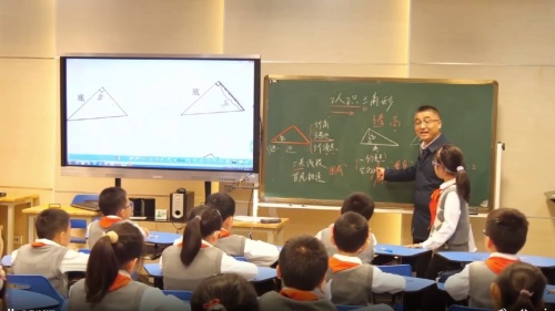 《认识三角形》人教版版四下数学特级教师2024展示课名师课视频