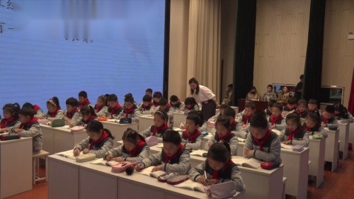 《搭船的鸟》部编版语文三年级上册特级教师公开课视频