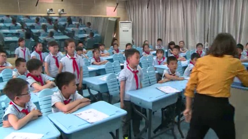 部编版道法一年级上册-袁老师《校园里的号令》优质课教学视频