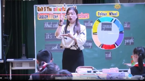 《Unit5 The colorful world A Let’s talk》新人教三上英语2024研讨课视频